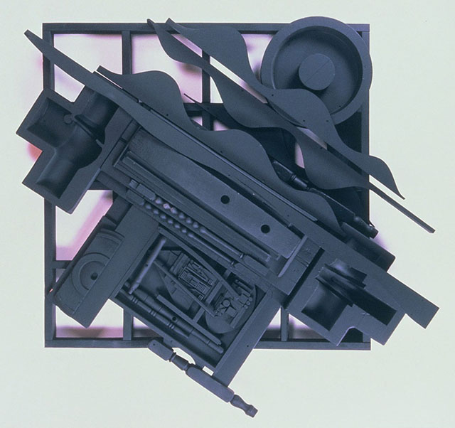 ルイーズ　ニーヴェルスン「鏡 - 影  XXXX1X」（1988年）ⓒLouise Nevelson