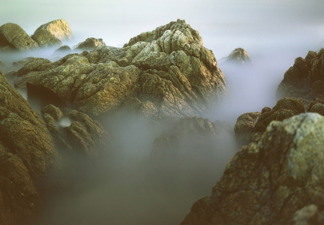 尾野訓大《造山輪廻3》　写真　2016年　作家蔵：「パラランドスケープ　“風景”をめぐる想像力の現在」三重県立美術館